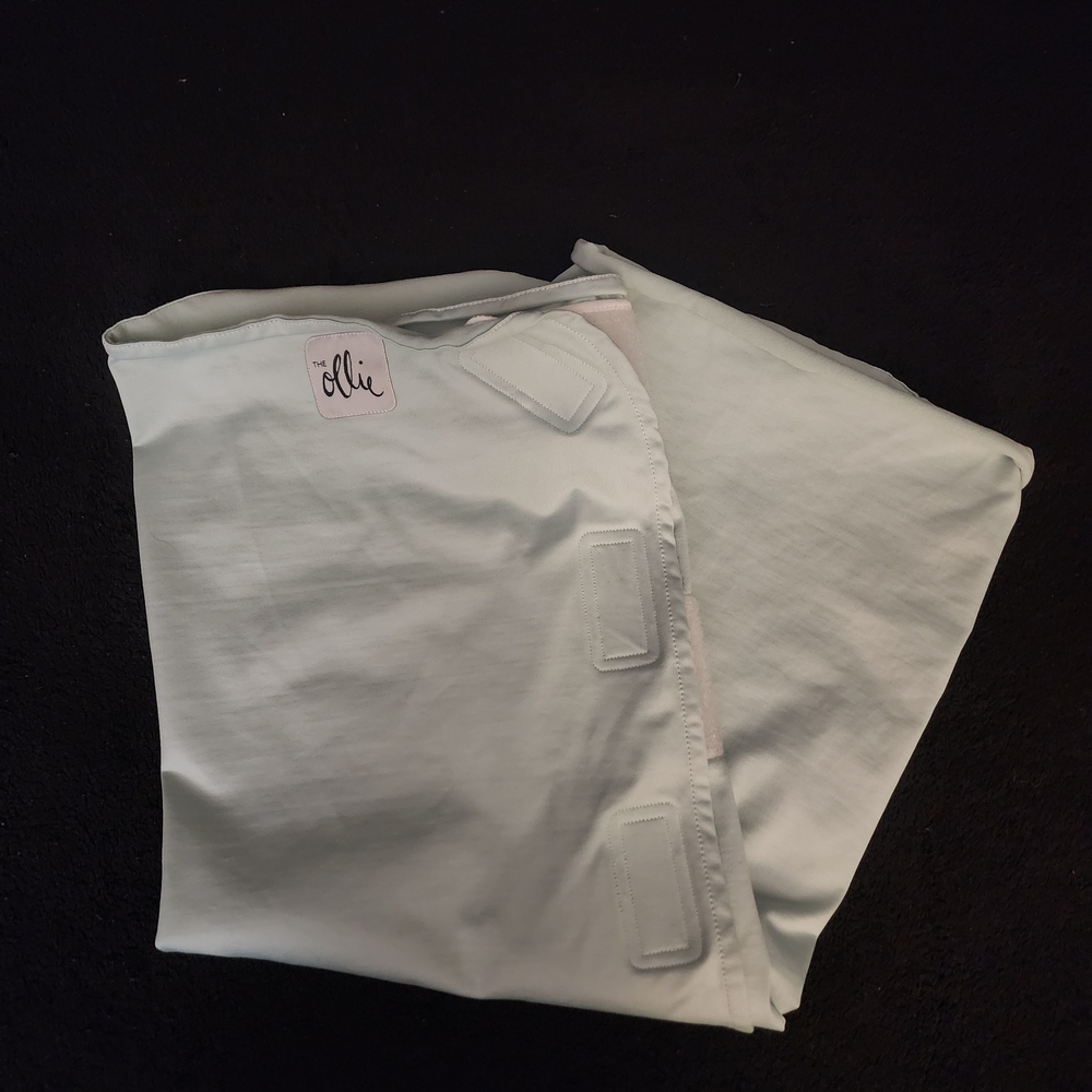Ollie Swaddle in Light Green